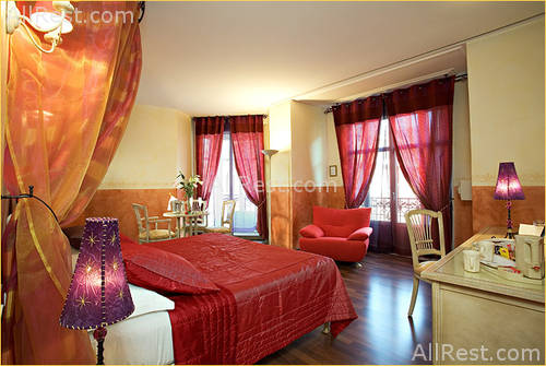 Hotel Massena 10